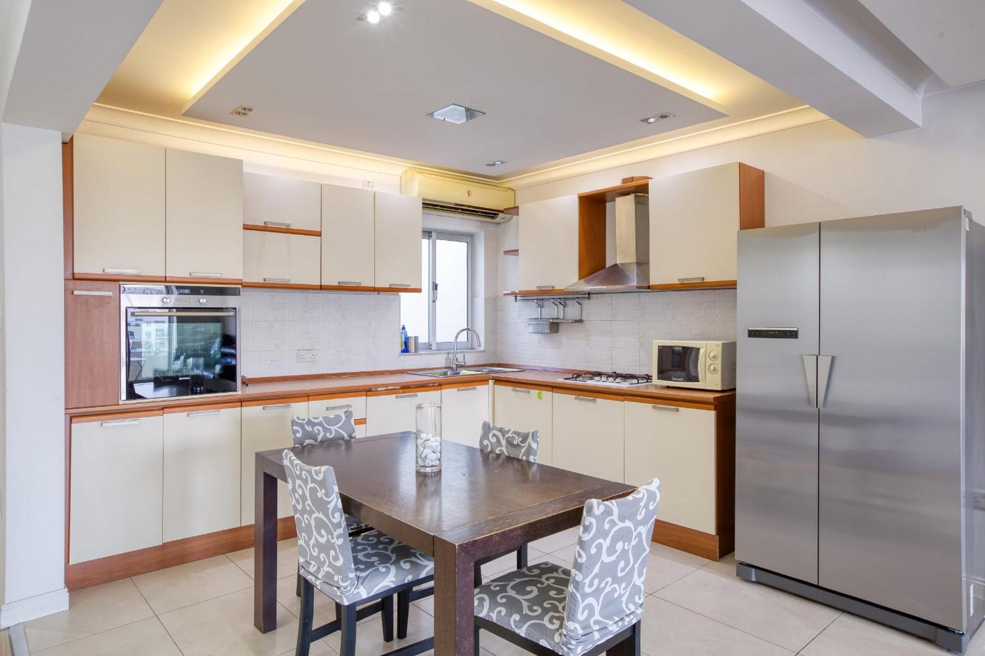Seafront Apartment-Hosted By Sweetstay Pieta Екстер'єр фото